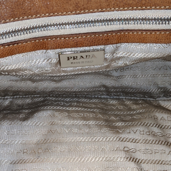 ❇️Prada❇️. 🛑 SOLD 🛑 - Picture 8 of 12